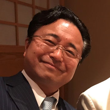 二瓶　浩一氏